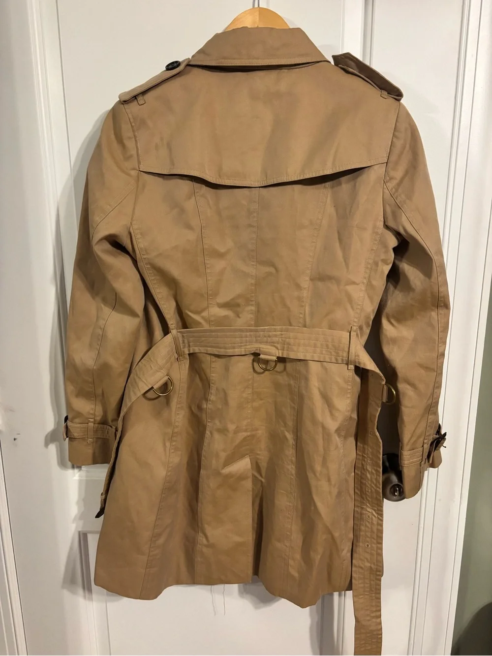 Burberry Beige Double-Breasted Trench Coat with Belt The Sandringham - Picture 7 of 7